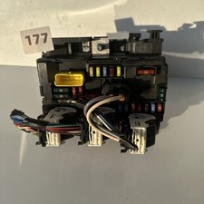 PEUGEOT 3008 SCATOLA FUSIBILI