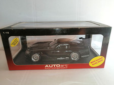 DODGE VIPER COMPETITION CAR  AUTOART SCALA 1/18