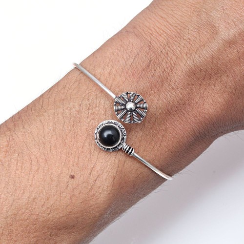 Bracciali per gioielli fatti - , a