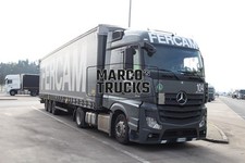 Foto camion mercedes benz - foto,