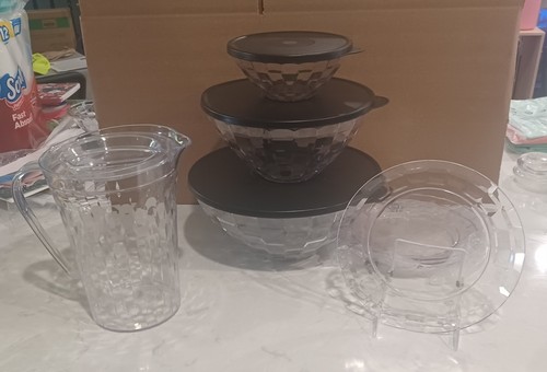 Tupperware prism bowl set with - tupperware,