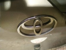 Emblema Toyota Yaris 2004 -
