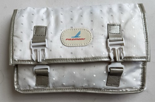 Piedmont airlines amenity kit - airlines,