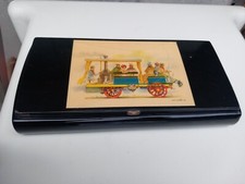 Scatola in legno per fiches da poker o altro. Firmato