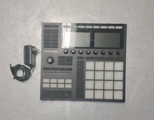 NATIVE INSTRUMENTS MACHINE MK3 DRUM CONTROLLER M5567
