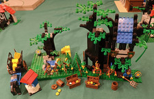 Lego vintage forestmen castle