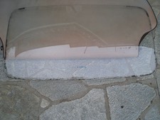 FIAT 850 BERLINA SPECIAL ABARTH COUPE VETRO POSTERIORE LUNOTTO REAR GLASS TEMPR