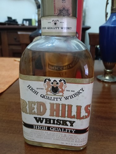 Red hills whisky bottiglia - red,