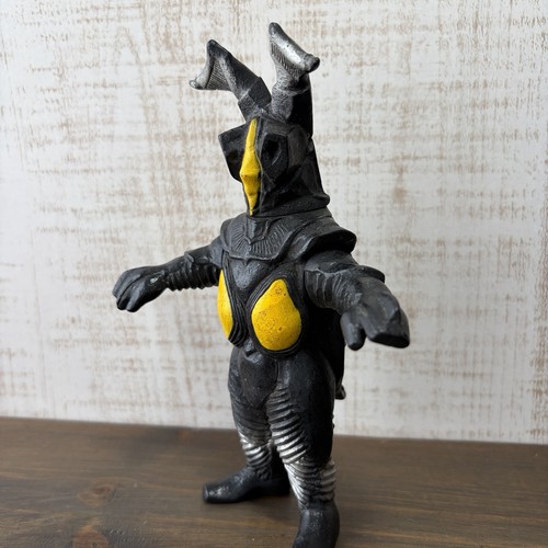 Vintage 1983 bandai zetton - vintage,