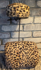 Cappello portapillole nuovo