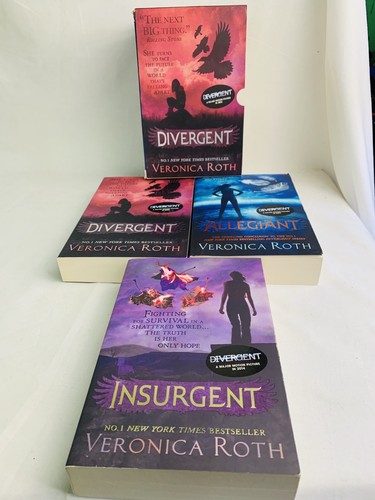 Divergent series book set - series,