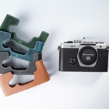 Custodia mezza fotocamera in