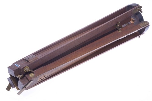 Antico treppiede in legno - treppiede,