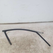 8W0837432 guarnizione modanatura esterna portiera Audi A4 B9 Avant S-line  2.0 1