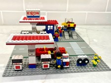 VINTAGE LEGO LEGOLAND EXXON