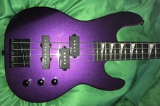 Jackson JS Series Concert Bass Minion JS1X Pavo Viola, basso scala corta