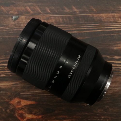 Sony 240mm 5 6 3 - 24-240mm, f/3.5-6.3