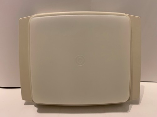 Tupperware 723 deviled - tupperware,