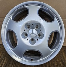 1 originale Mercedes Classe E W210 CLK W208 17 pollici cerchio in lega 7,5 x 17 ET37 A2104011602