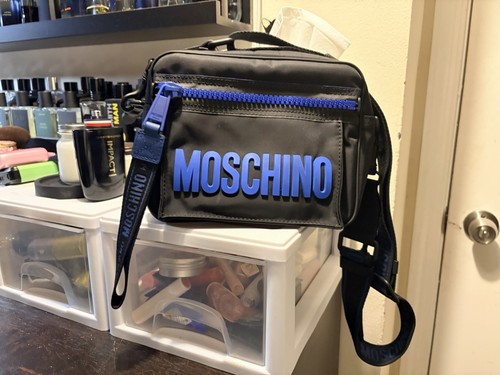 Moschino crossbody bag - moschino, used