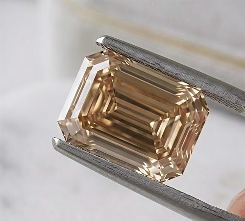 Colore champagne taglio - 2, ct