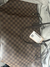 Louis Vuitton Damier mai