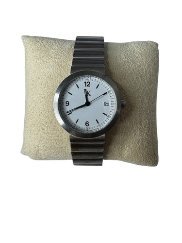 Pre owned calvin - calvin, white