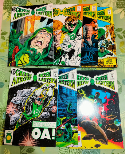 Green arrow lantern - green,