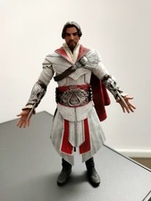 Action figure ezio - action,