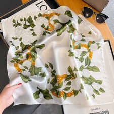 Sciarpa donna quadrata 100%