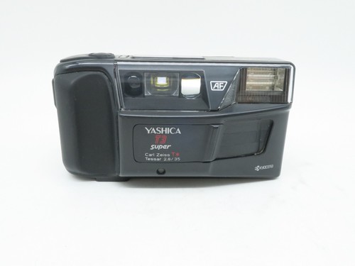 Macchina fotografica yashica - fotografica,