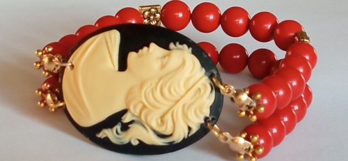 Women red coral paste - red,