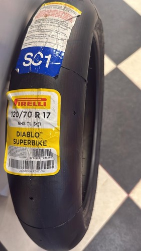 Gomma moto pirelli 120 r17 - moto,