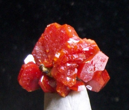 Vanadinite rosso sangue