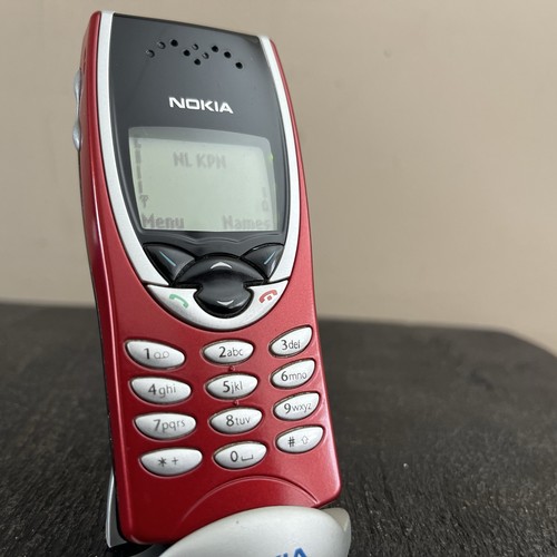 Nokia 8210 red - nokia,