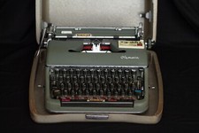 Macchina da scrivere vintage