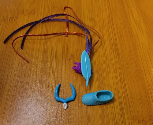 Collana bambola barbie nativi - collana,
