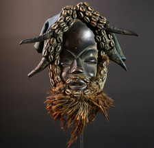 Maschera da parete africana