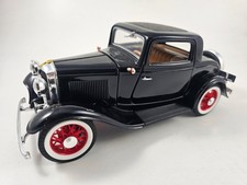 Modellino auto Road Legends 1:18 1:16 Ford 3 finestrini coupè 1932
