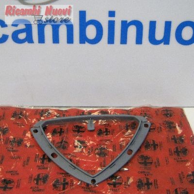 Cornice scudo griglia - cornice,
