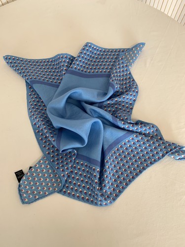 Petit foulard carré soie - carré,