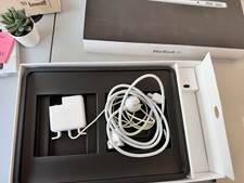 Macbook Air 13" Model A1369 Mid 2011 1.7Ghz RAM 4GB SSD 128GB Usato Ottimo LEGGI