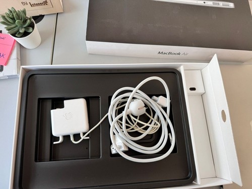 Macbook air model a1369 - macbook,