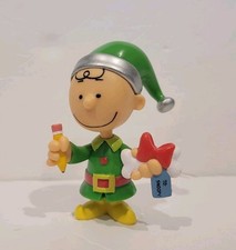 Peanuts Charlie Brown Statuina