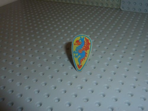 Minifig accessory shield ovoid - accessory,