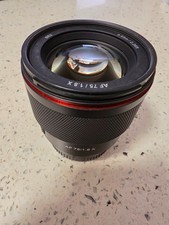 Samyang Auto Focus 75mm F1.8