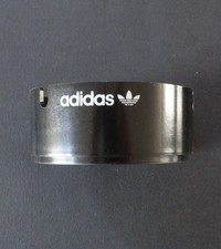 ADIDAS 1 posacenere modello