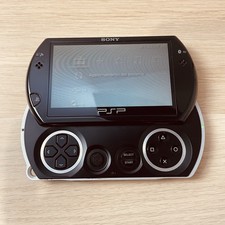 Console Sony PSP Go 16GB Wi-Fi Nera in Ottime condizioni - LCD senza graffi