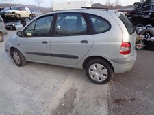 ricambi usati renault scenic 1.9 dci 105cv 2001