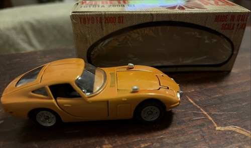 Mebetoys toyota 2000gt - mebetoys,